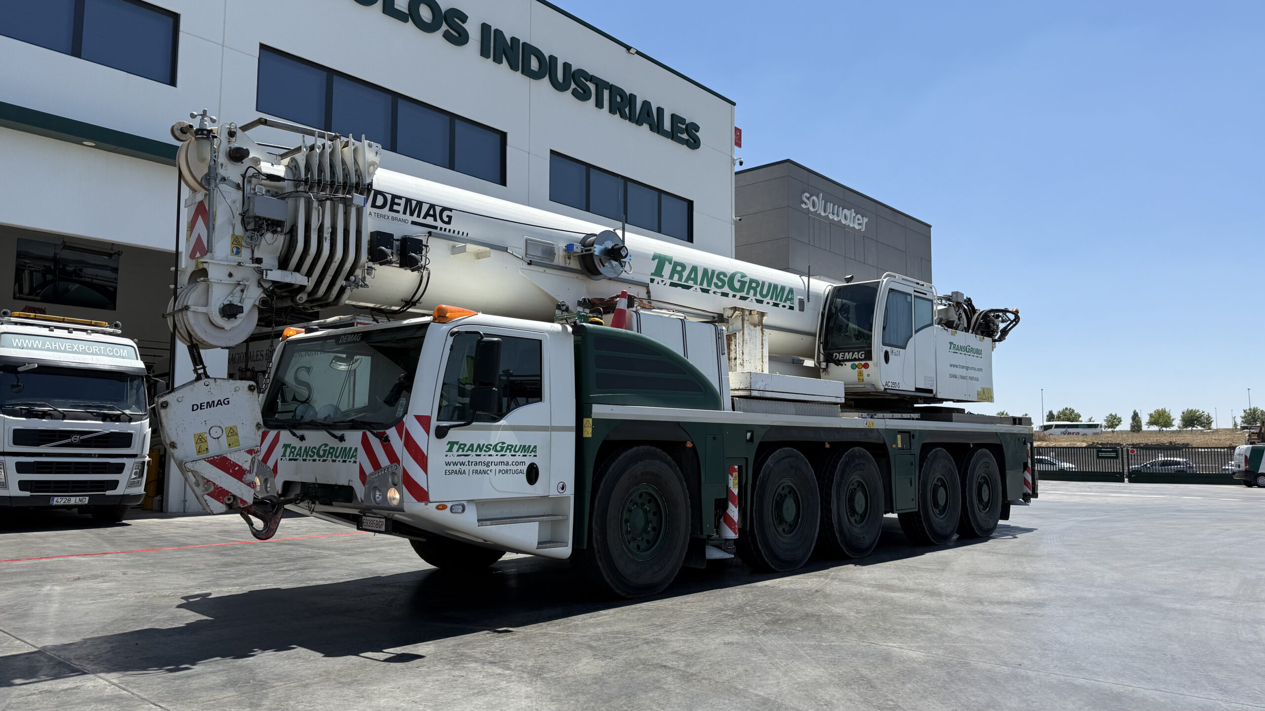 grúa demag 250 en venta